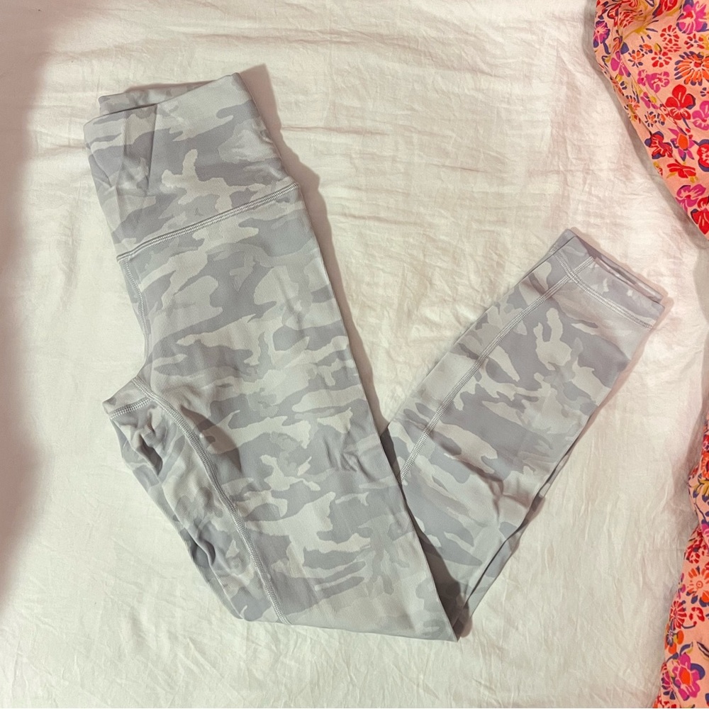 Lululemon Wunder Train Leggings
